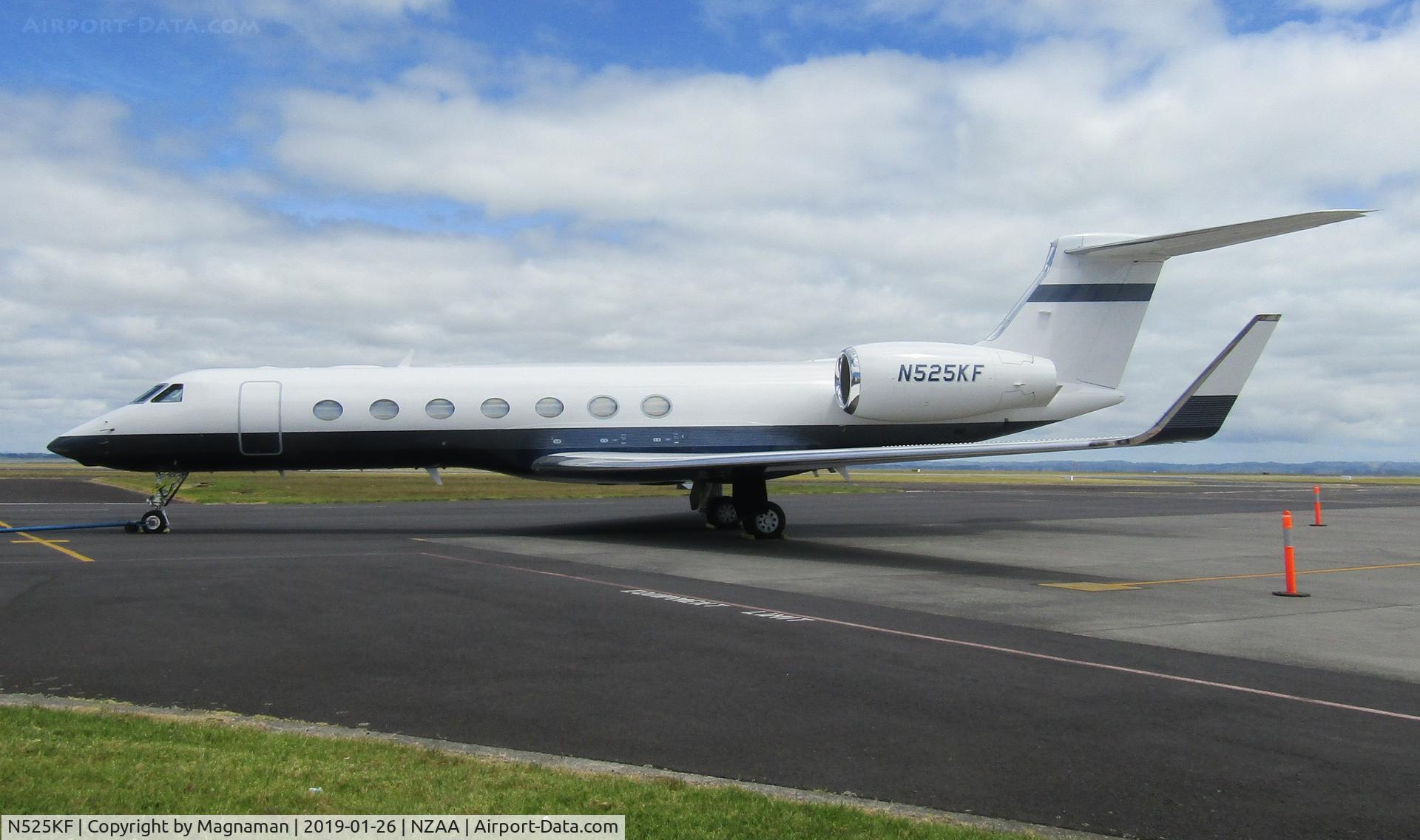 N525KF, 1997 Gulfstream Aerospace G-IV C/N 1315, at akl