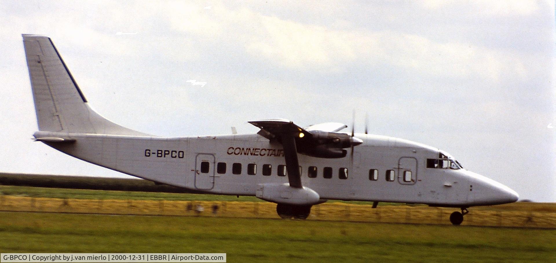 G-BPCO, 1982 Short 360-100 C/N SH.3604, Landing EBBR 25L