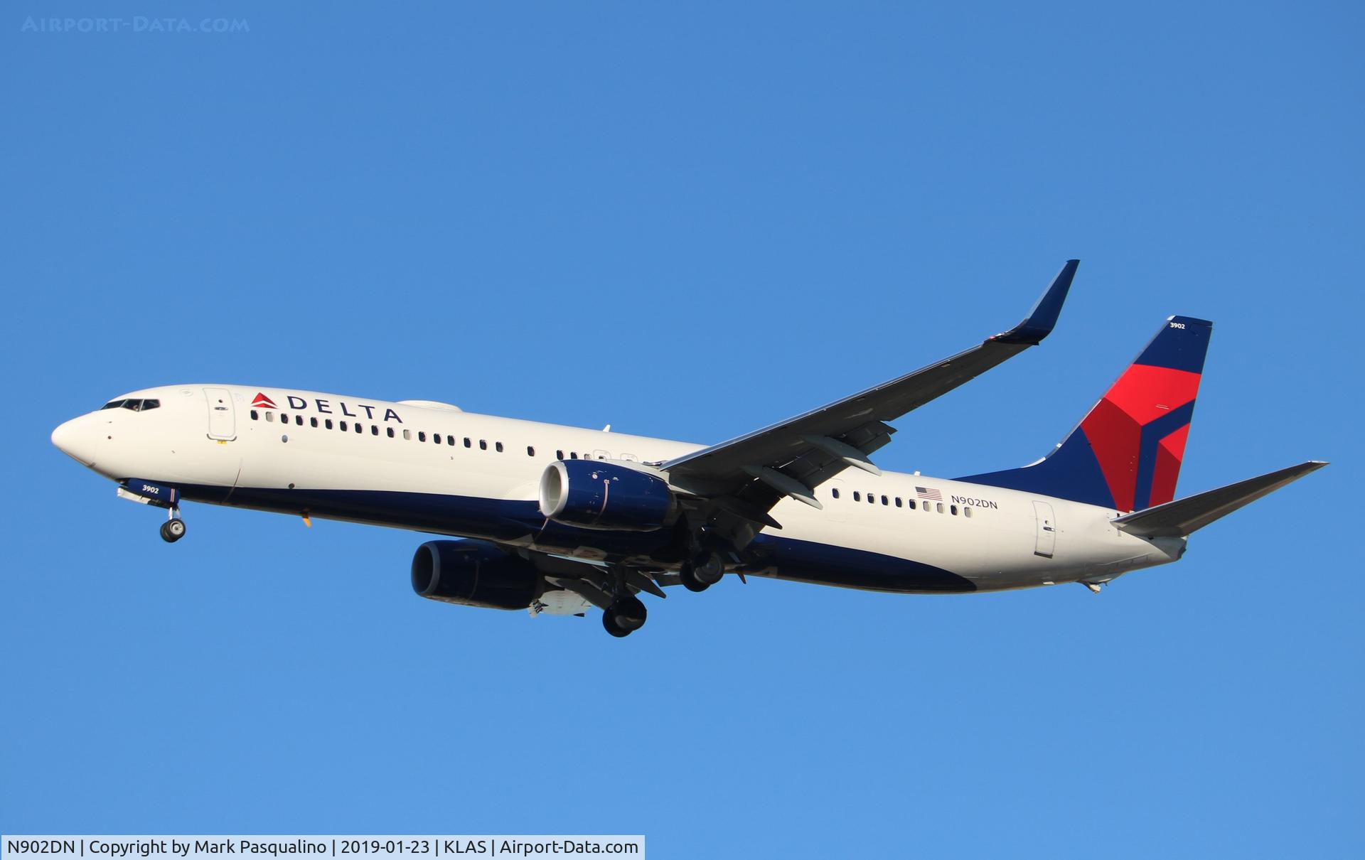 N902DN, 2018 Boeing 737-932/ER C/N 62780, Boeing 737-932/ER