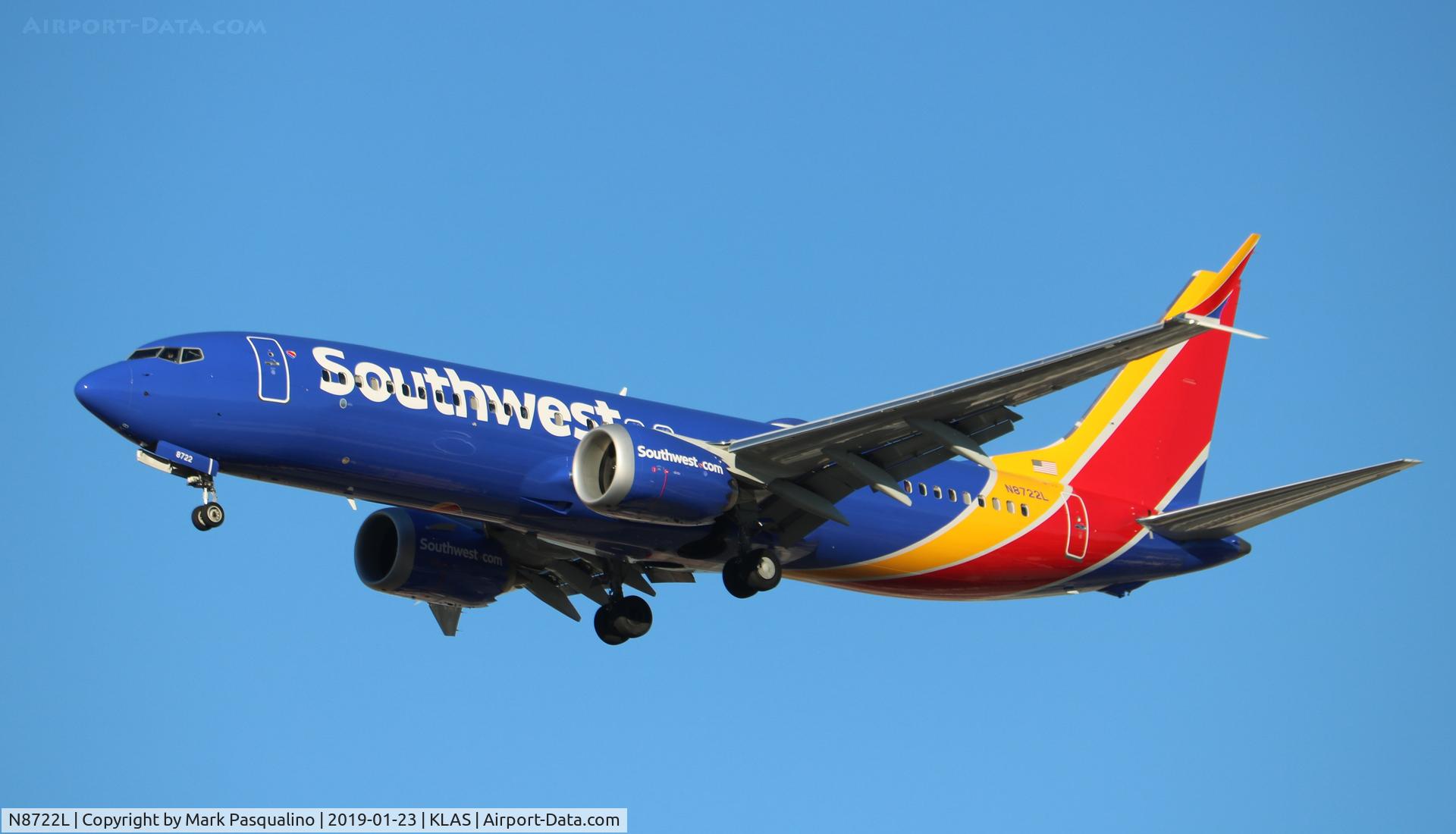 N8722L, 2018 Boeing 737-8 MAX C/N 37019, Boeing 737-8 MAX
