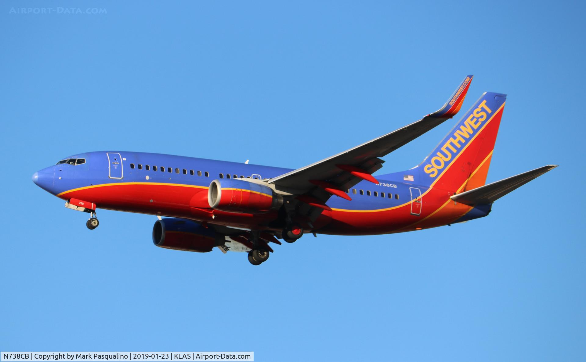 N738CB, 1999 Boeing 737-7H4 C/N 27870, Boeing 737-7H4