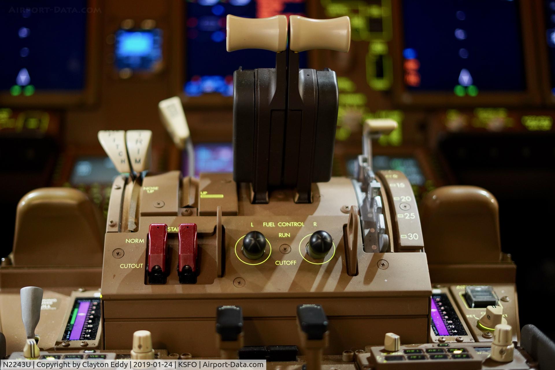 N2243U, 2017 Boeing 777-300/ER C/N 63723, SFO 2019.
