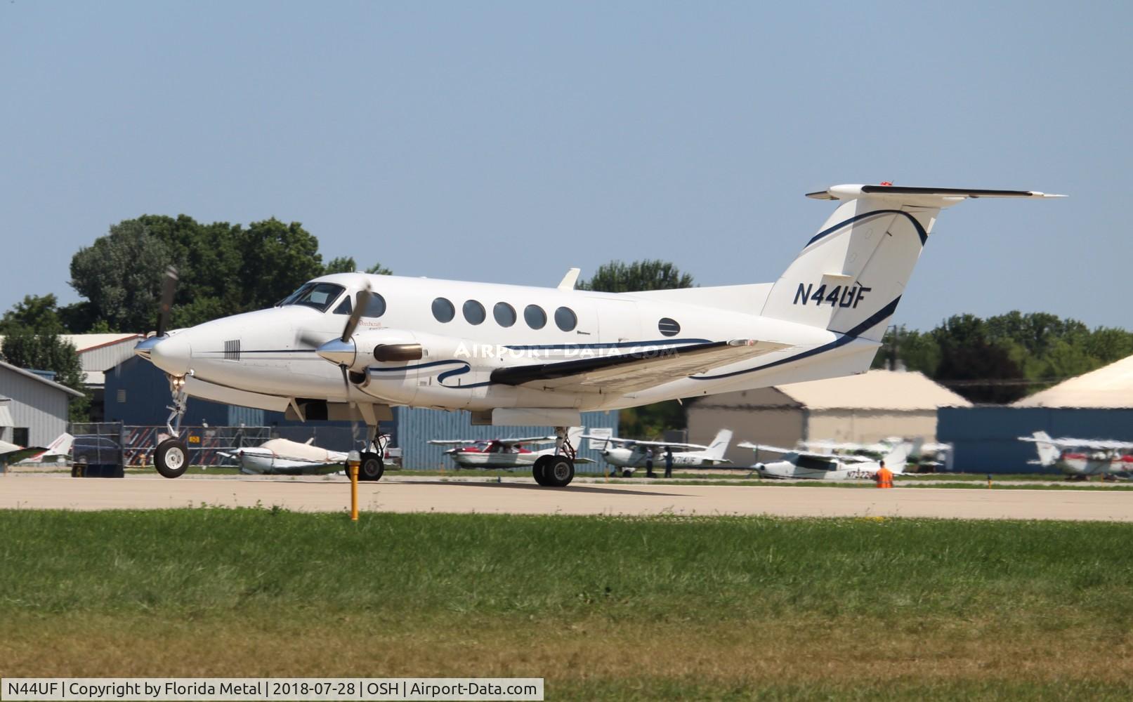 N44UF, 1975 Beech 200 King Air C/N BB-36, King Air 200