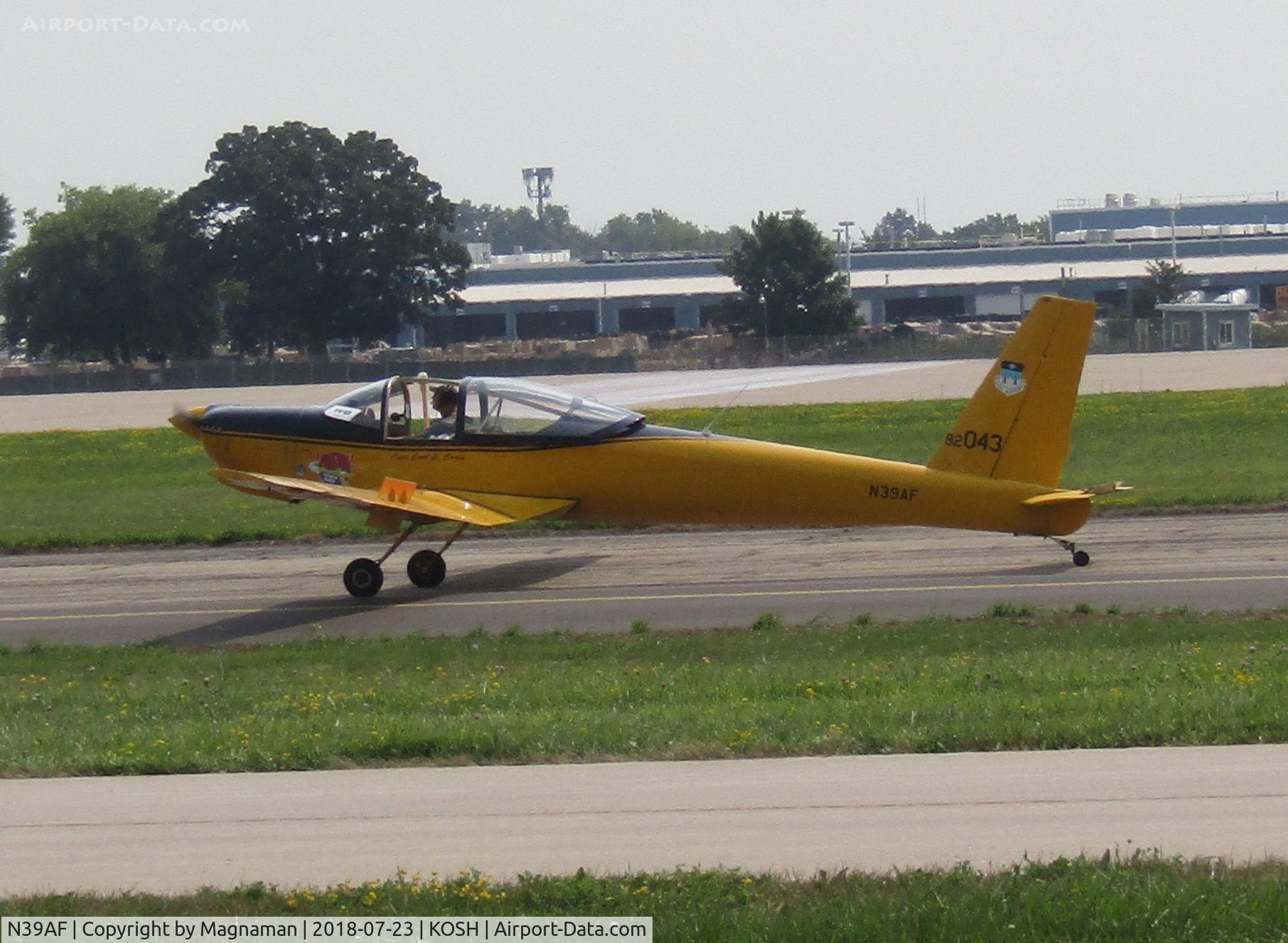 N39AF, 1983 Schweizer SGM 2-37 C/N 9, at EAA 18