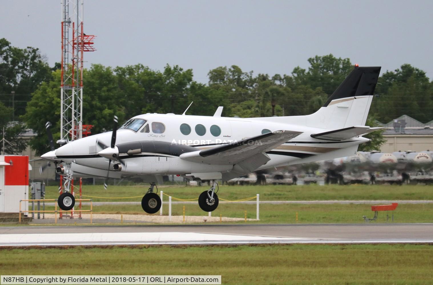 N87HB, 1990 Beech C90A King Air C/N LJ-1251, Beech C90A