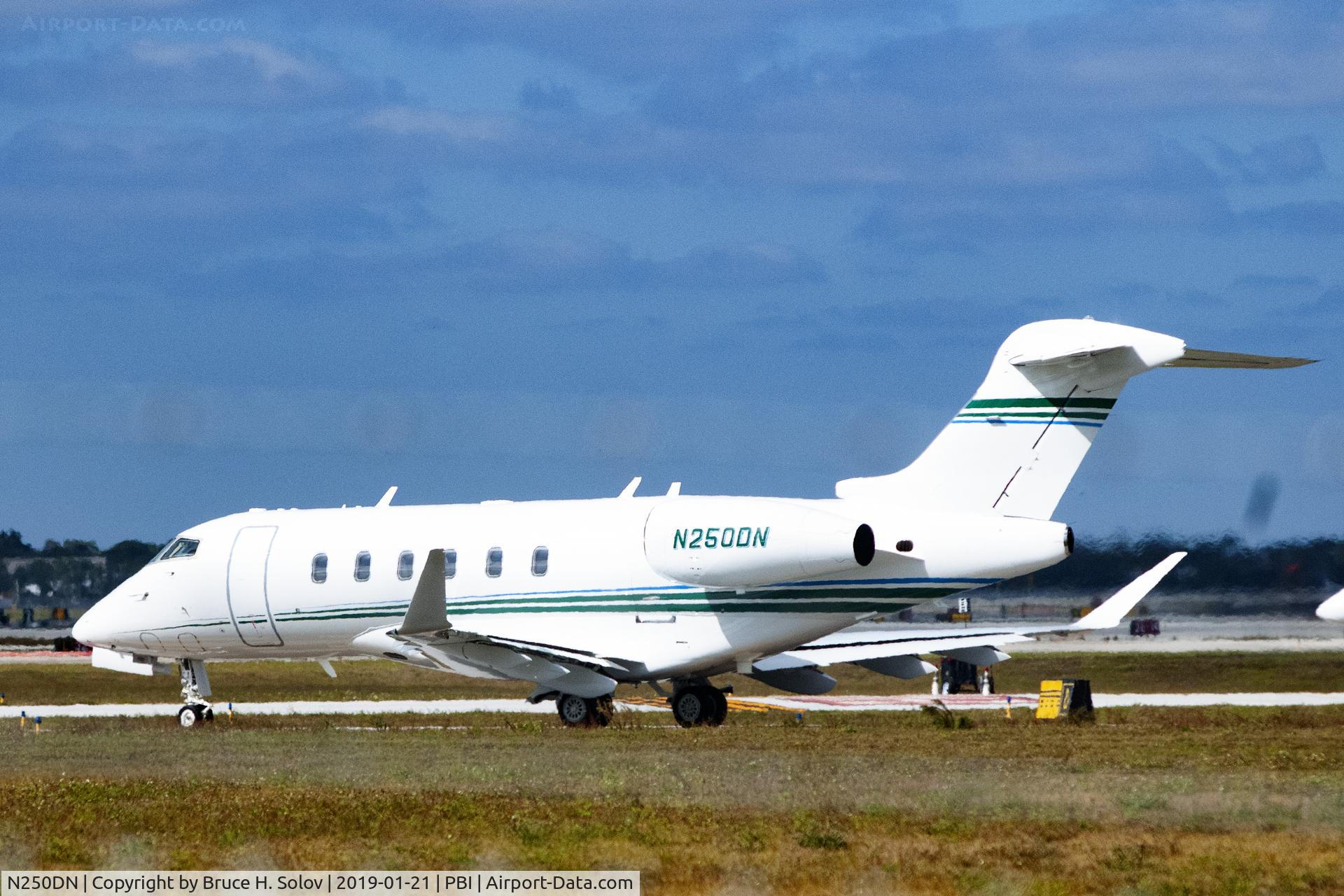 N250DN, 2018 Bombardier BD-100-1A10 C/N 20728, taxiing at PBI