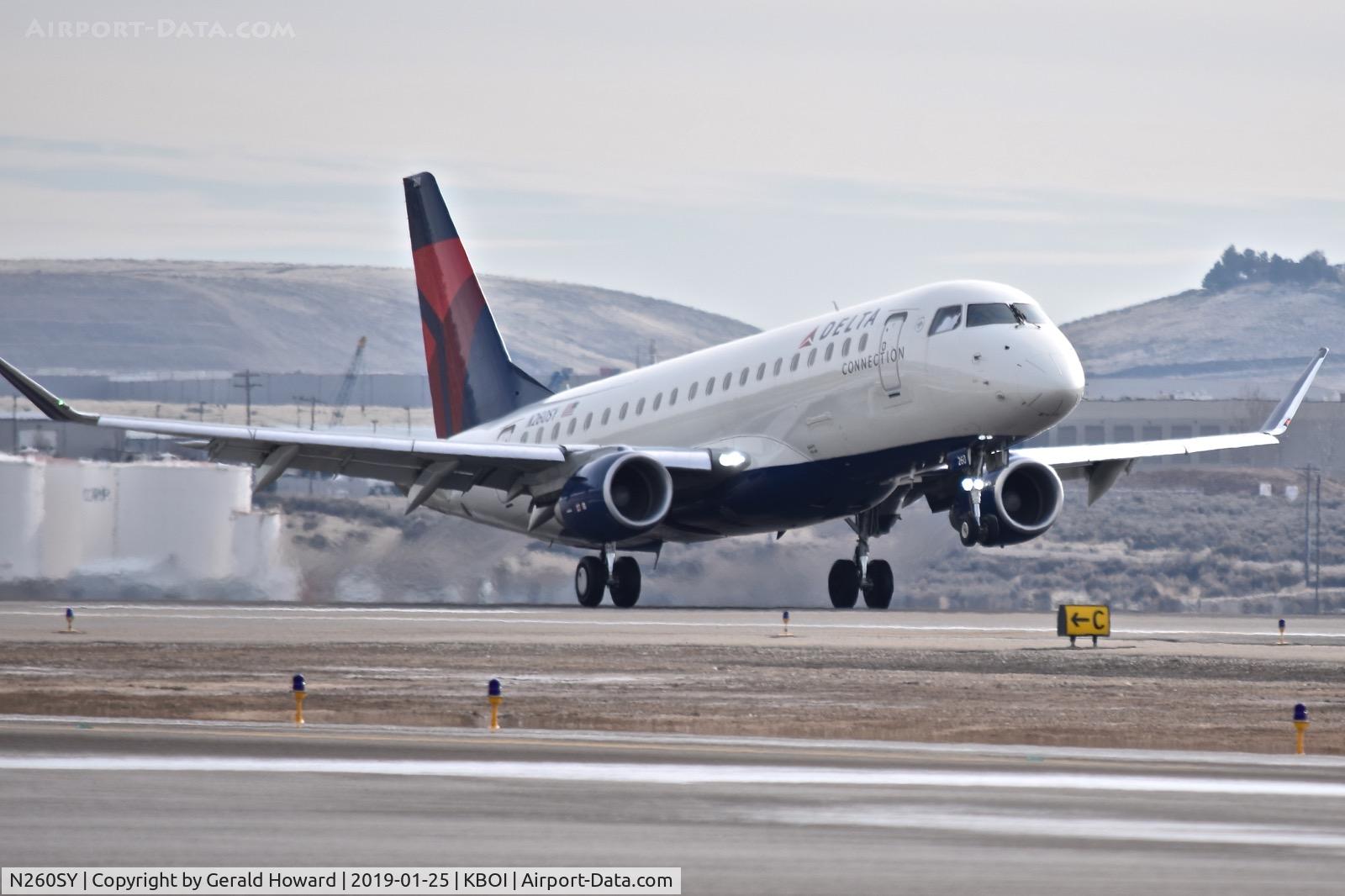 N260SY, 2017 Embraer 170LR (ERJ-170-100LR) C/N 17000667, Touch down on RWY 28R.
