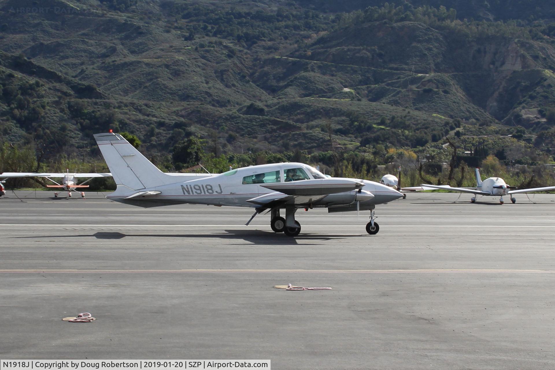 N1918J, 1976 Cessna T310R C/N 310R0703, 1976 Cessna T310R, two Continental TSIO-520-B 285 Hp each turbocharged, tip tanks, taxi back