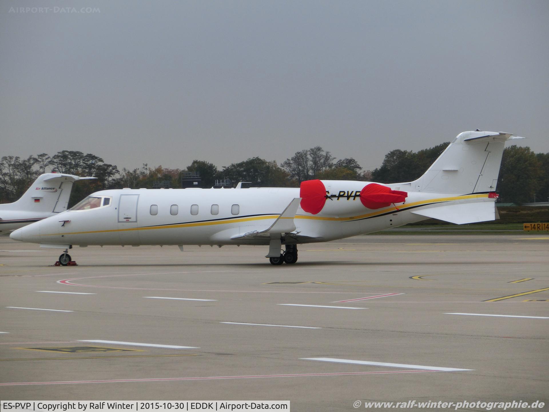 ES-PVP, 2006 Learjet 60 C/N 60-302, Learjet 60 - VPC Panaviatic - 60-302 - ES-PVP - 30.10.2015 - CGN