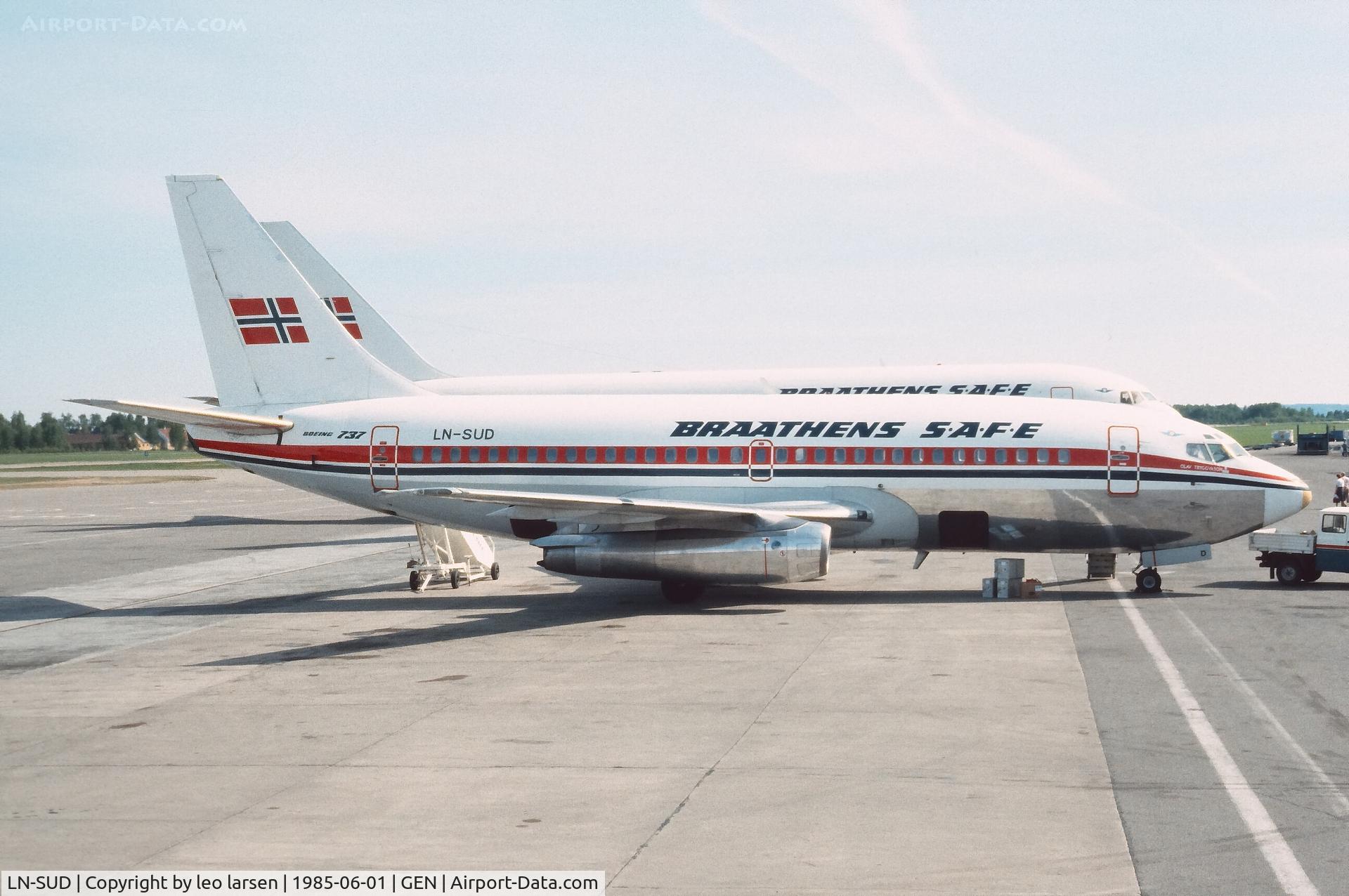LN-SUD, 1973 Boeing 737-205 C/N 20711, Oslo Gardermoen 1.6.1985