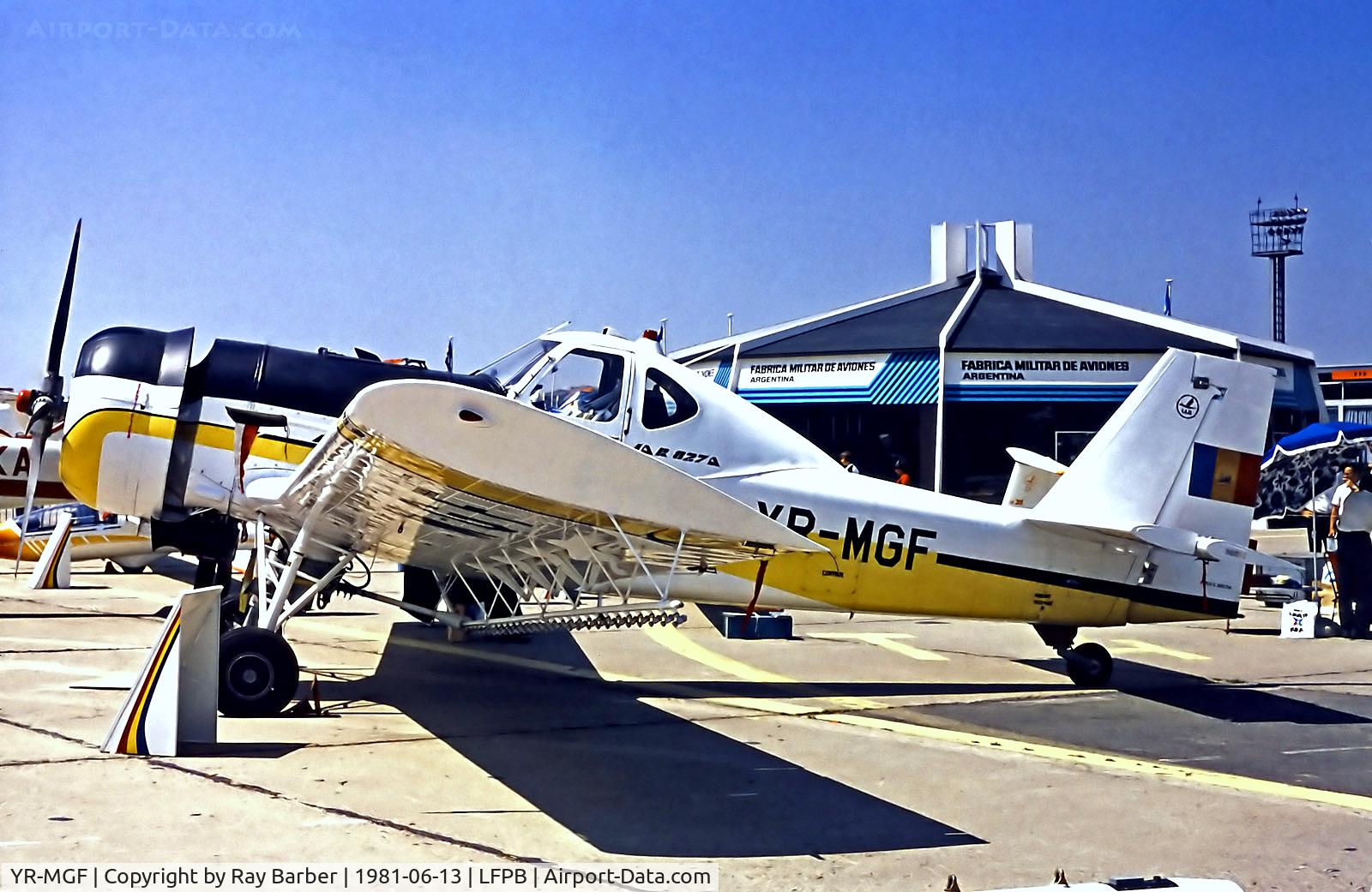 YR-MGF, IAR IAR 827A C/N 06, YR-MGF   IAR 827A [06] Paris-Le Bourget~F 13/06/1981. From a slide.