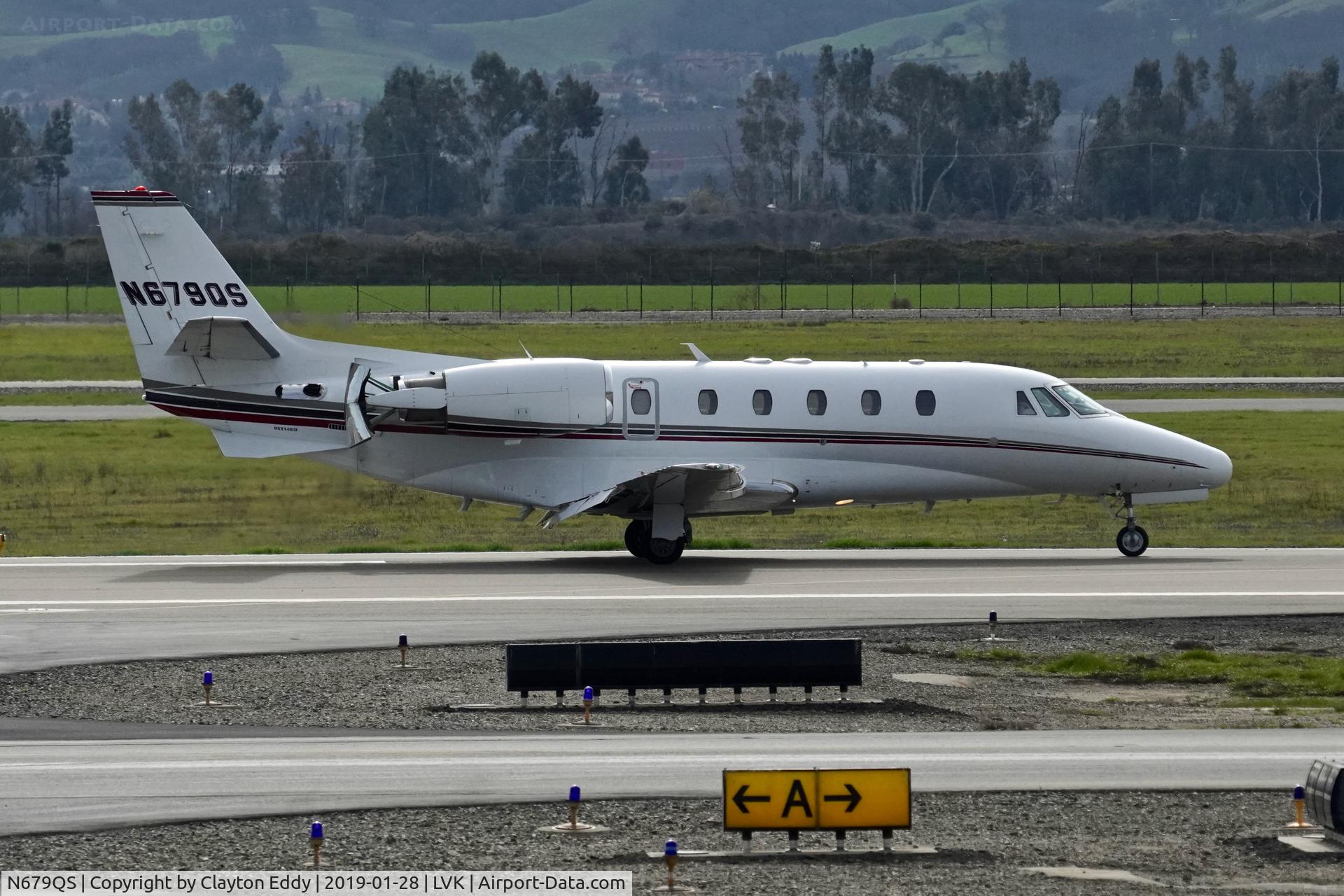 N679QS, 2002 Cessna 560XL Citation Excel C/N 560-5279, Livermore Airport California 2019.