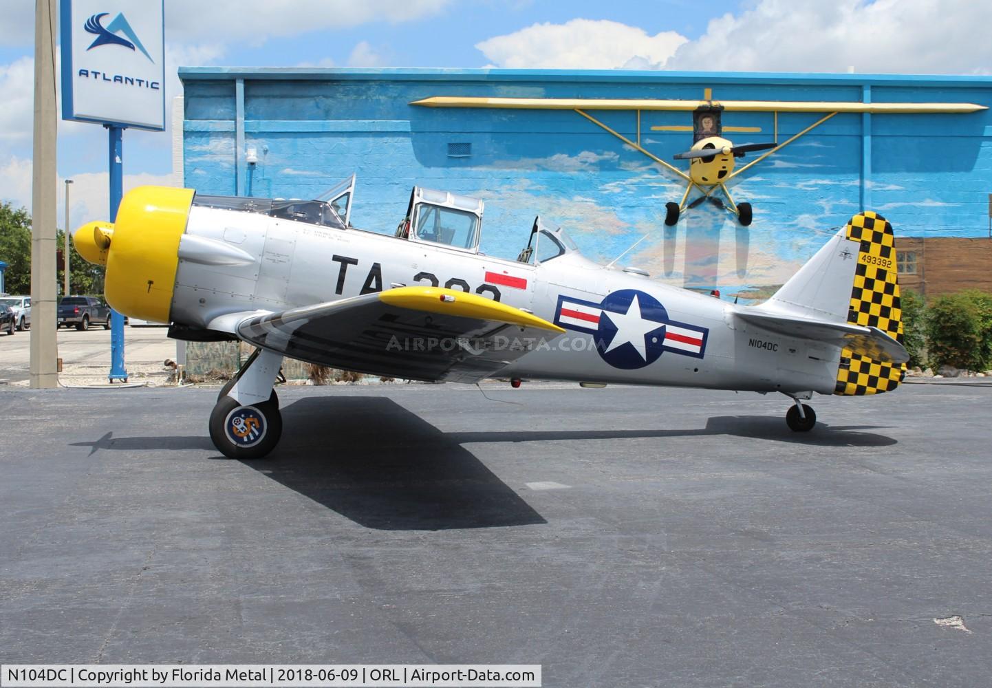 N104DC, 1949 North American T-6G Texan C/N 168-516, T-6G Texan