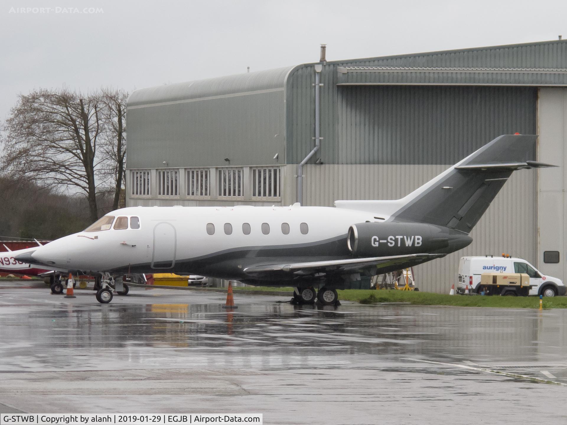 G-STWB, 2008 Hawker Beechcraft 750 C/N HB-17, On the west parking at Guernsey