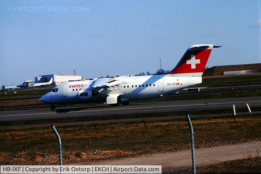 HB-IXF, 1992 British Aerospace BAe.146-200 C/N E2226, HB-IXF landed rw 04L