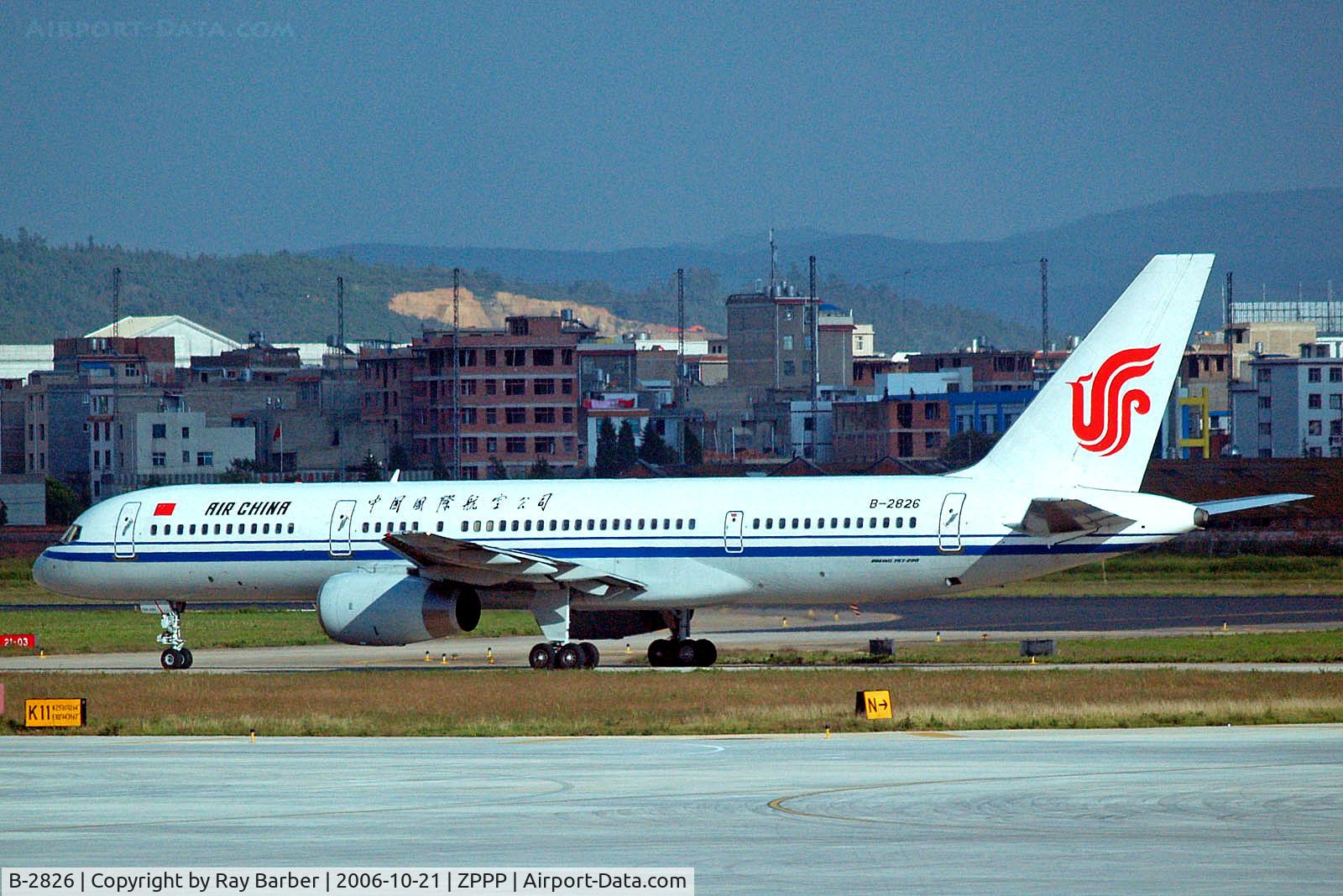B-2826, 1992 Boeing 757-2Y0 C/N 26155, B-2826   Boeing 757-2Y0 [26155] (Air China) Kunming-Wujiaba~B 21/10/2006