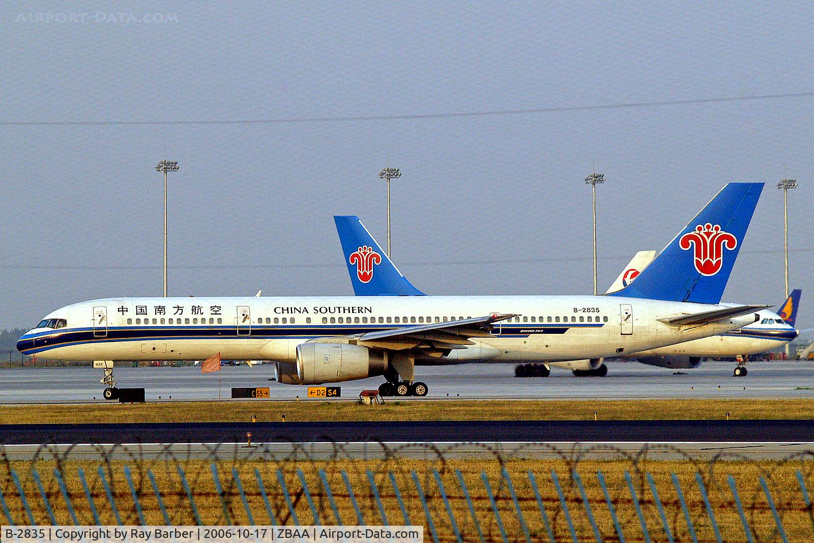B-2835, 1992 Boeing 757-236 C/N 25598, B-2835   Boeing 757-236 [25598] (China Southern Airlines) Beijing Capital Int'l~B 17/10/2006