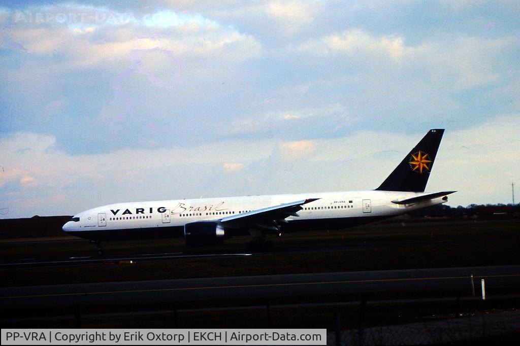 PP-VRA, 2001 Boeing 777-2Q8 C/N 28689, PP-VRA in CPH