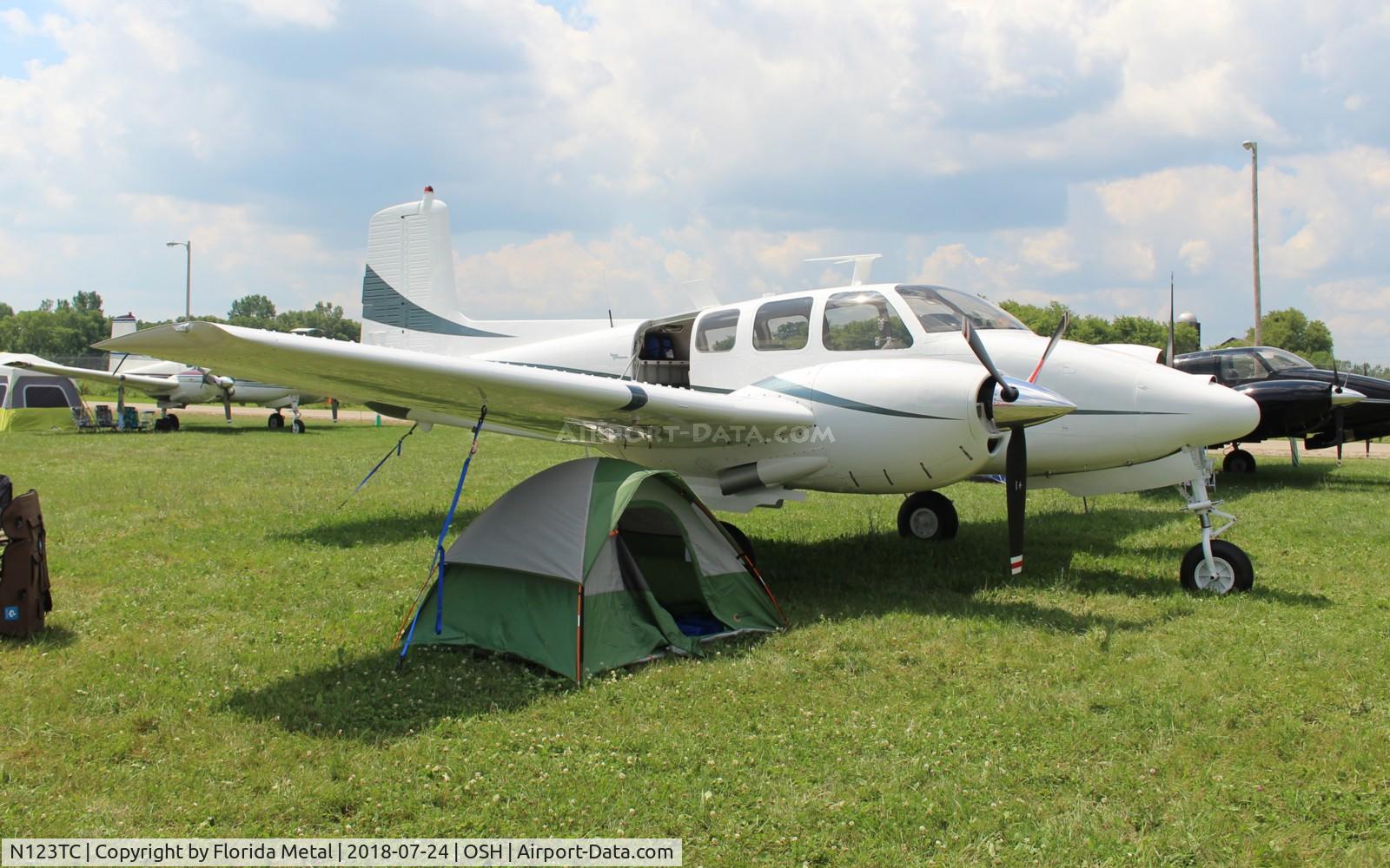 N123TC, 1963 Beech D50E Twin Bonanza C/N DH-339, Twin Bonanza