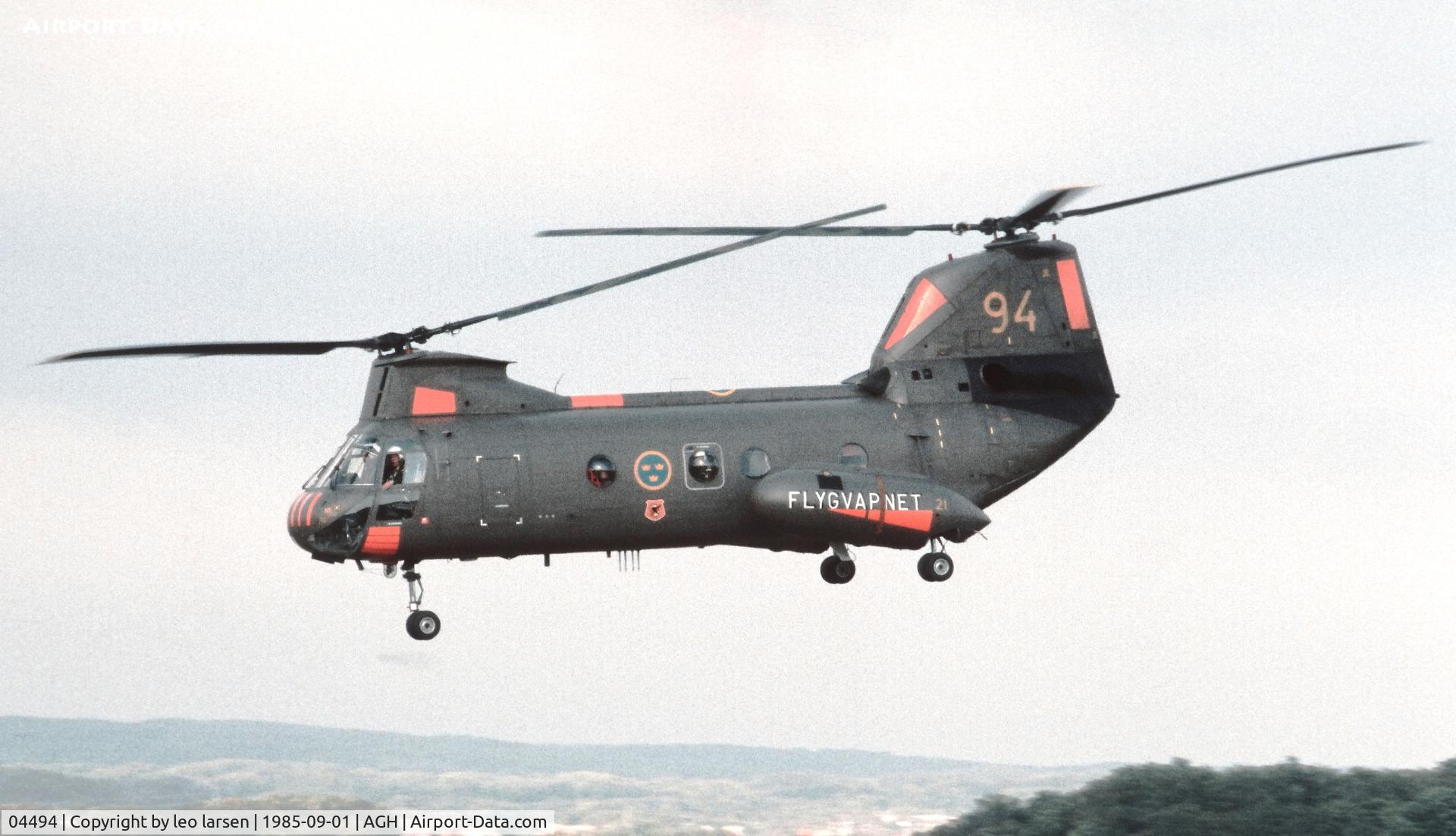 04494, 1963 Boeing-Vertol 107-II-14 (HKP 4A) C/N 404, Ängelholm F.10 Air Show 1.9.1985