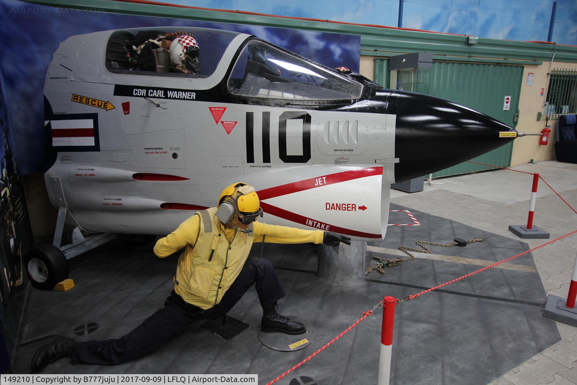 149210, Vought F-8J Crusader C/N Not found (149210), on display