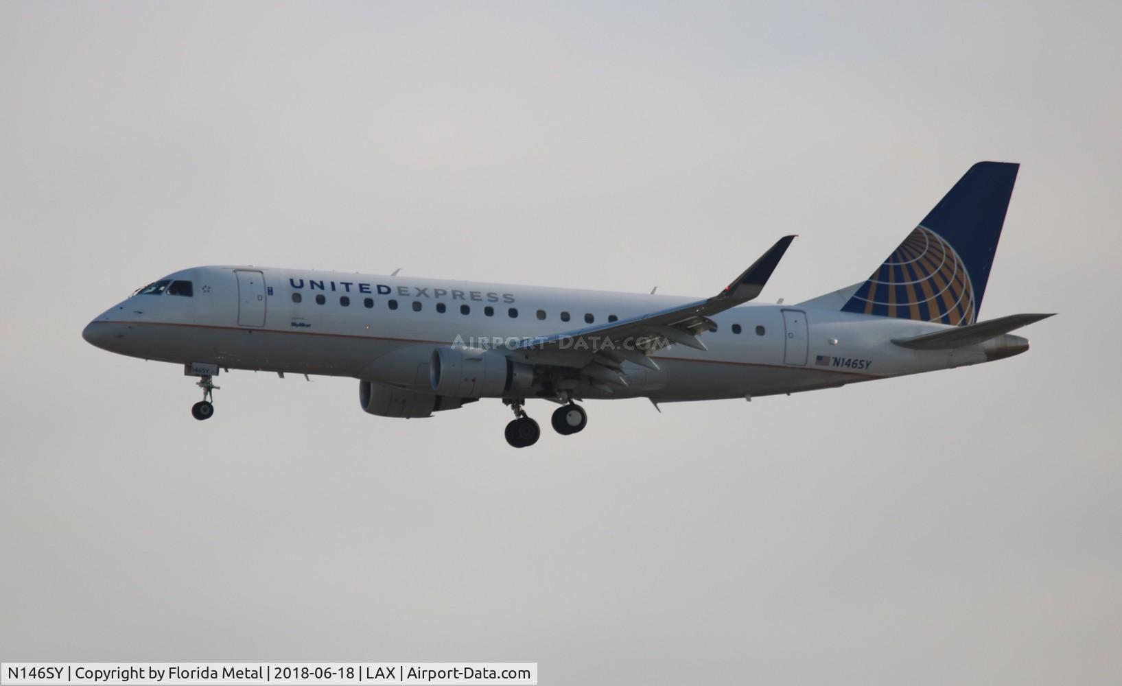 N146SY, 2015 Embraer 175LR (ERJ-170-200LR) C/N 17000491, United Express