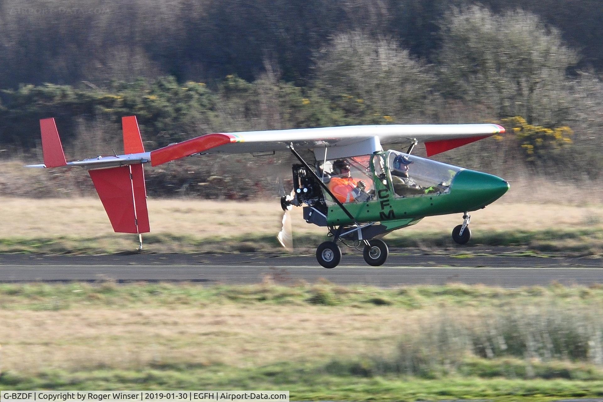 G-BZDF, 2000 CFM Streak Shadow SA C/N PFA 206-12609, Visiting Streak Shadow departing Runway 28.
