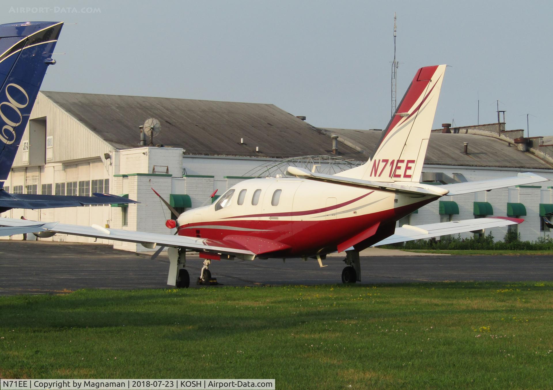 N71EE, 2005 Socata TBM-700 C/N 343, at EAA 18