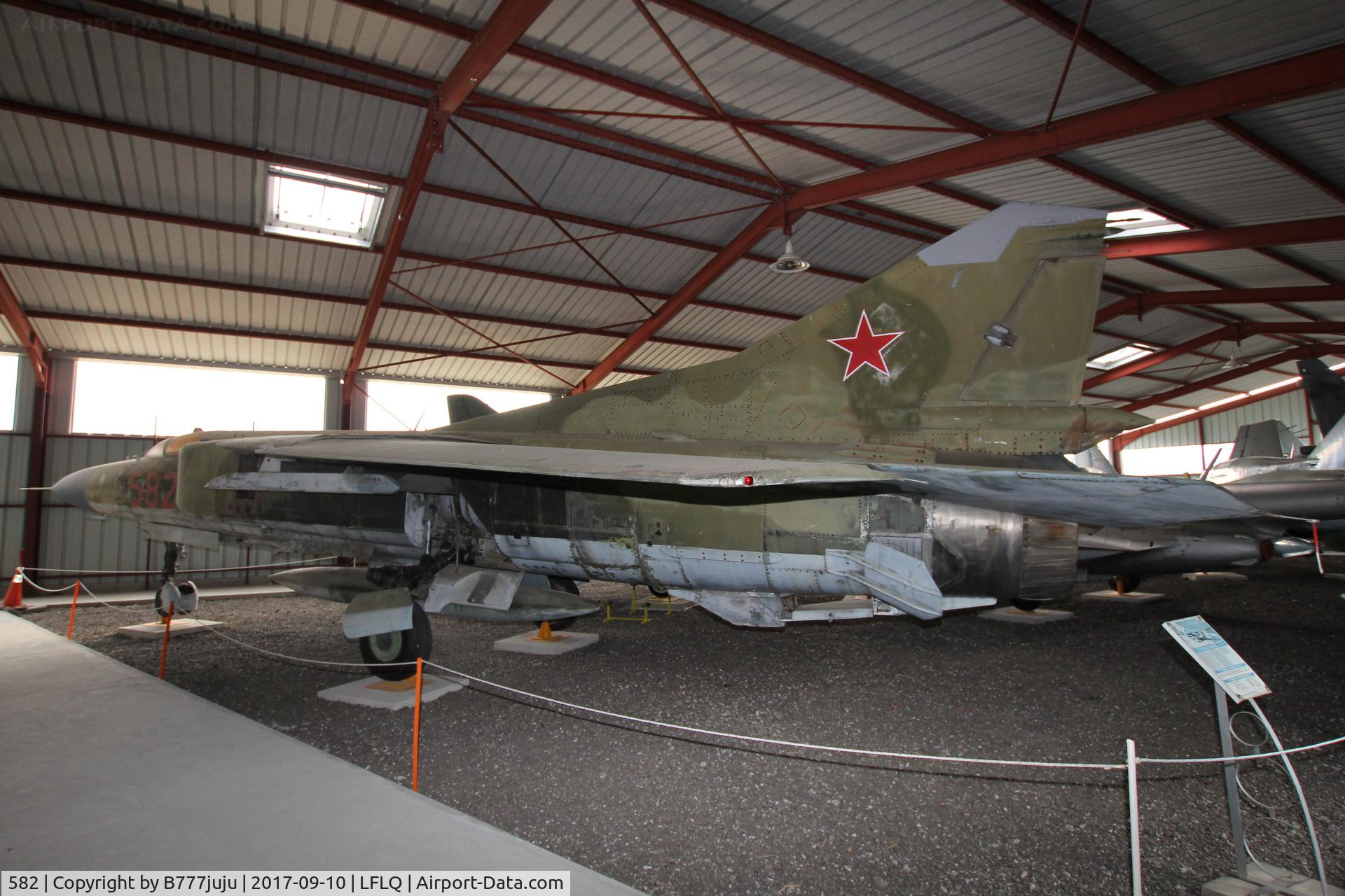 582, 1973 Mikoyan-Gurevich MiG-23MF C/N 039021, on display