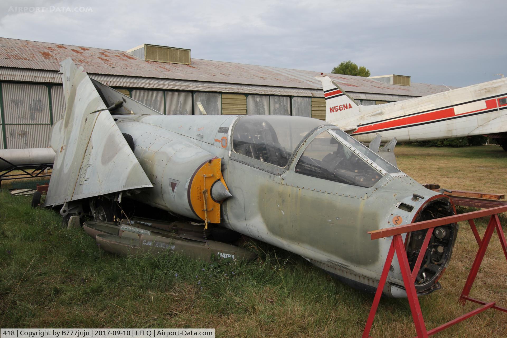 418, Dassault Mirage IIIE C/N 418, store