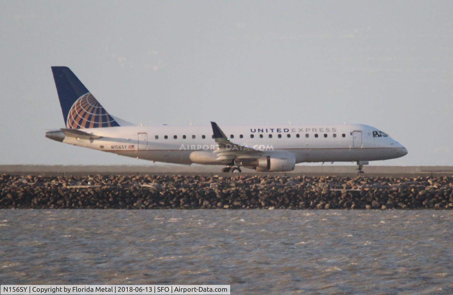 N156SY, 2016 Embraer 175LR (ERJ-170-200LR) C/N 17000557, United Express