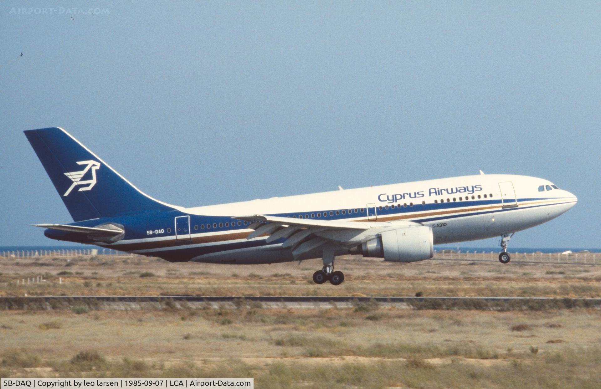 5B-DAQ, 1983 Airbus A310-203 C/N 300, Larnaca 7.9.1985 Arbus in landing