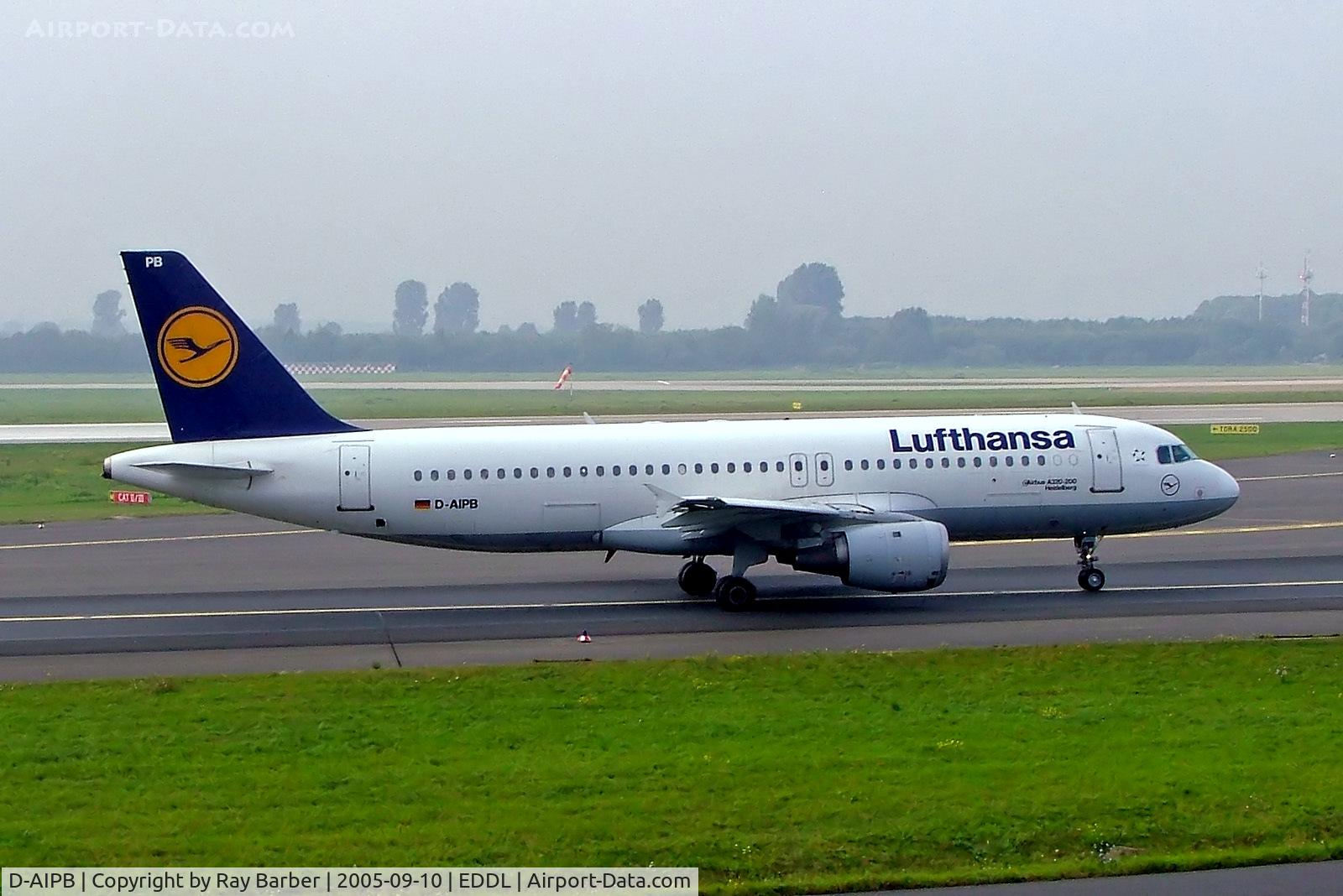 D-AIPB, 1989 Airbus A320-211 C/N 0070, D-AIPB   Airbus A320-211 [0070] (Lufthansa) Dusseldorf Int'l~D 10/09/2005