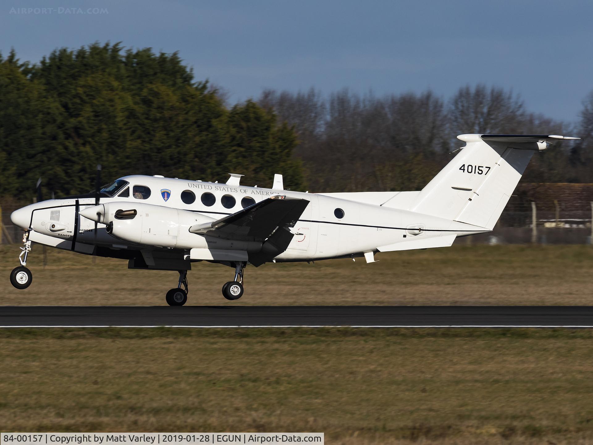 84-00157, 1984 Beech C-12U-3 (200 Super King Air) Huron C/N BL-87, Landing
