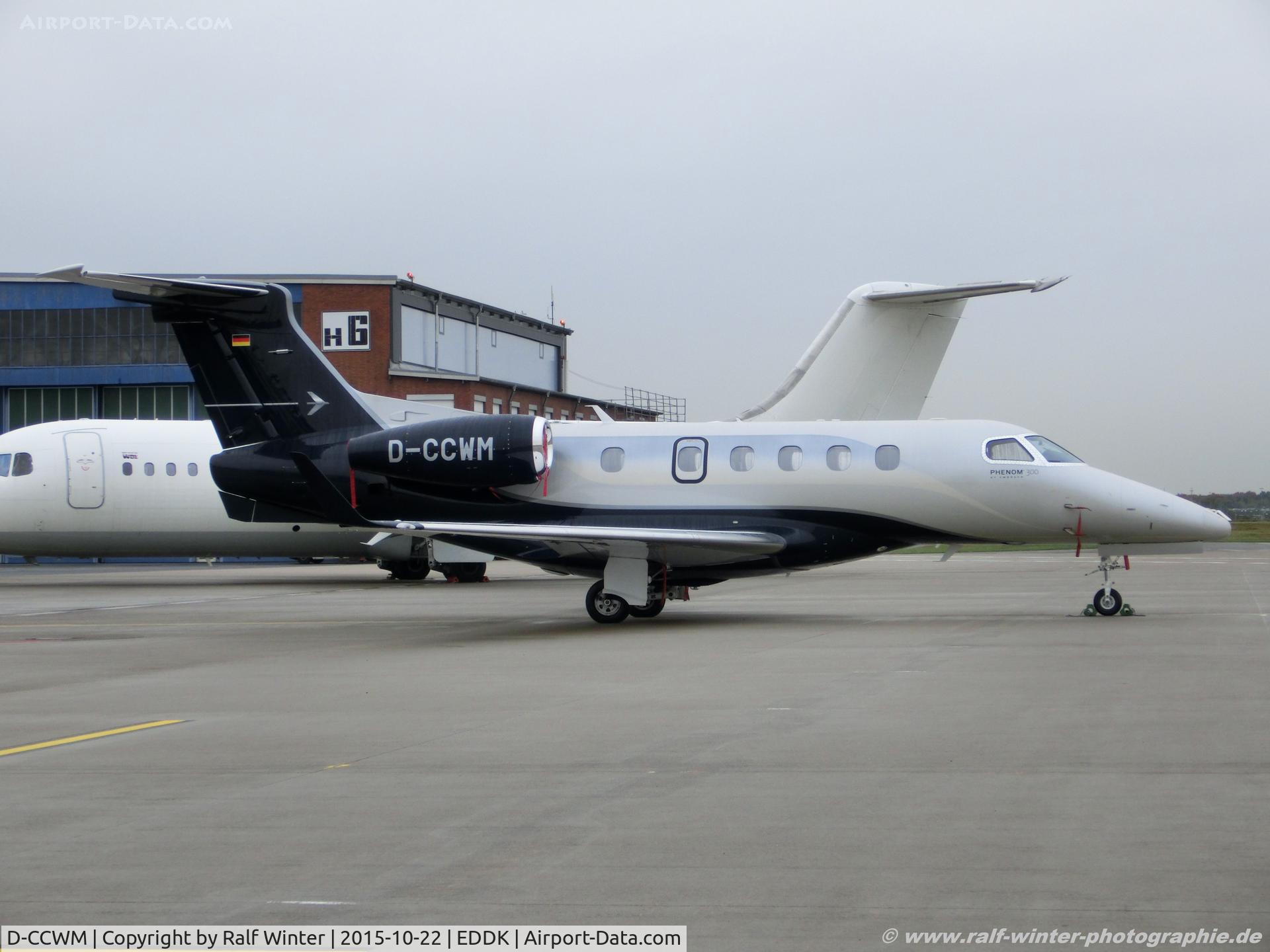 D-CCWM, 2014 Embraer EMB-505 Phenom 300 C/N 50500232, Embraer Phenom 300 EMB-505 - MHV MHS Aviation GmbH - 50500232 - D-CCWM - 22.10.2015 - CGN