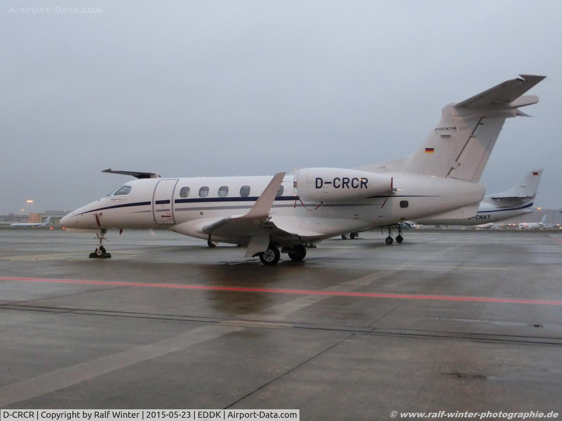 D-CRCR, 2011 Embraer EMB-505 Phenom 300 C/N 50500069, Embraer Phenom 300 EMB-505 - RH Flugdienst GmbH - 50500069 - D-CRCR - 23.05.2015 - CGN