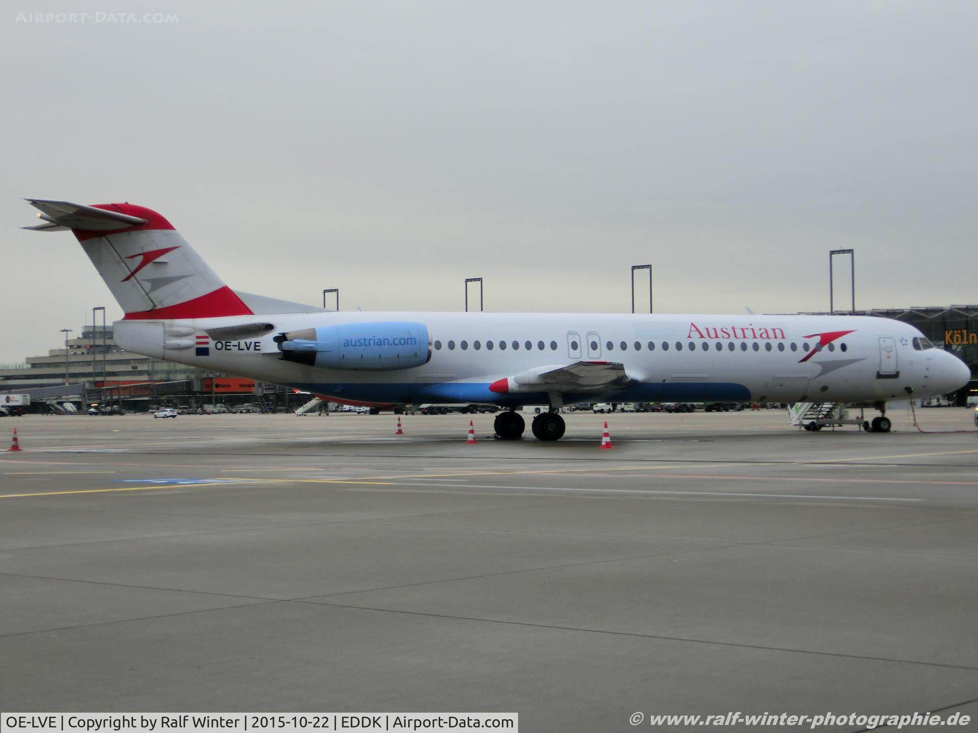 OE-LVE, 1994 Fokker 100 (F-28-0100) C/N 11499, Fokker 100 F28-0100 - OS AUA Austrian Airlines 'Zagreb' - 11499 - OE-LVE - 22.10.2015 - CGN