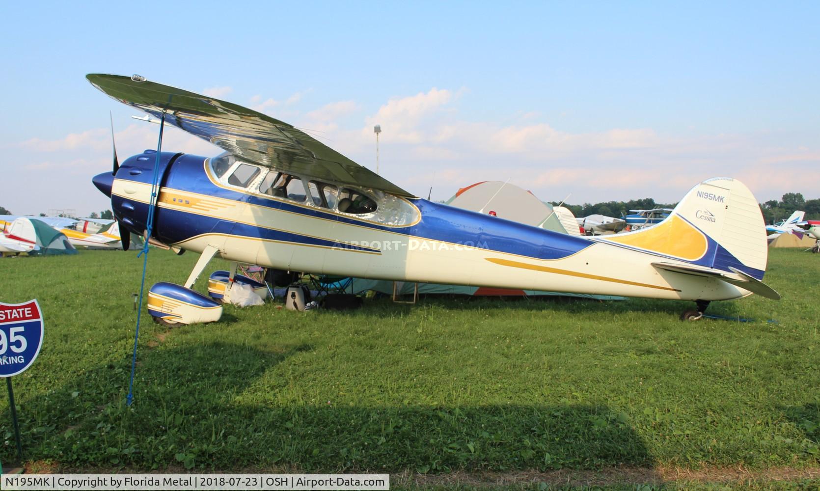 N195MK, 1952 Cessna 195B Businessliner C/N 7907, Cessna 195B