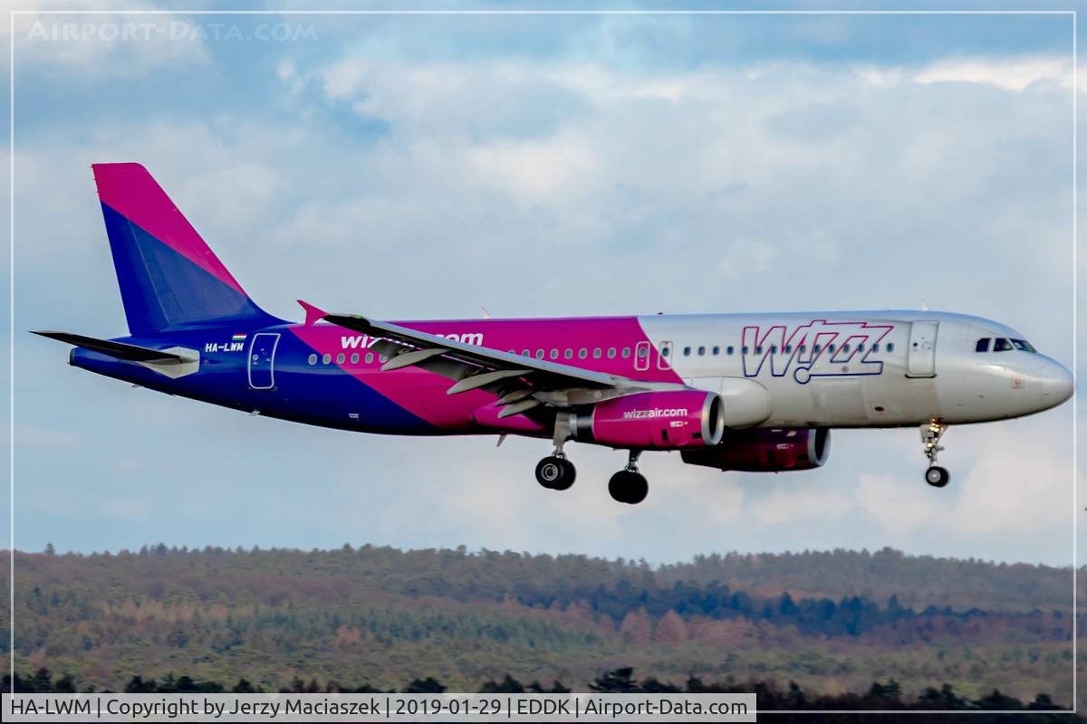 HA-LWM, 2012 Airbus A320-232 C/N 5021, Airbus A320-232