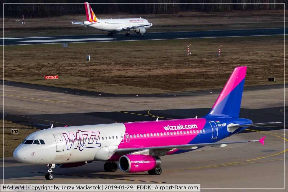 HA-LWM, 2012 Airbus A320-232 C/N 5021, Airbus A320-232