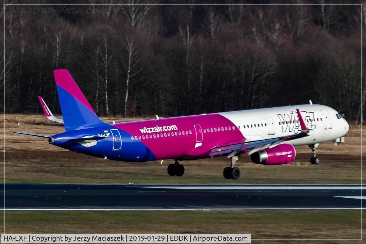HA-LXF, 2016 Airbus A321-231 C/N 7155, Airbus A321-231