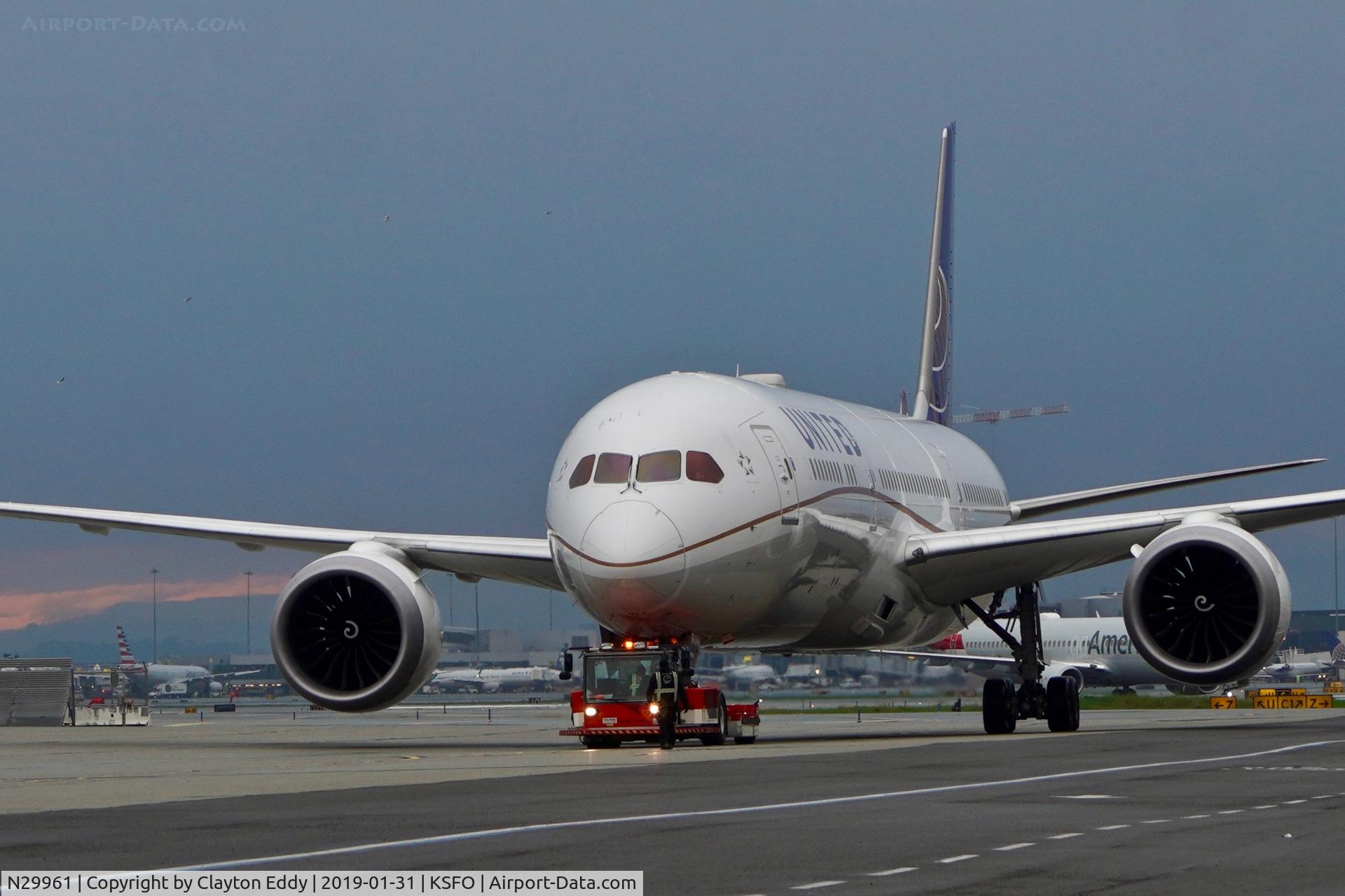 N29961, 2015 Boeing 787-9 Dreamliner Dreamliner C/N 37811, SFO 2019.