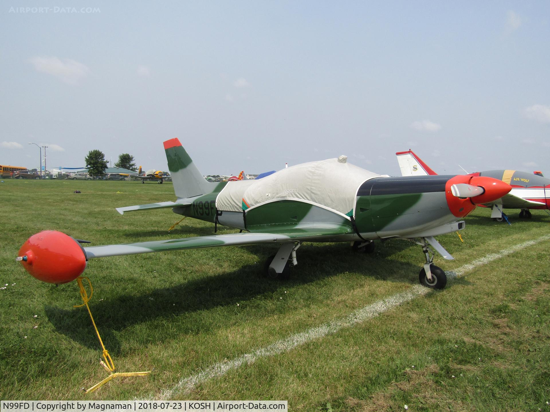 N99FD, 1991 SIAI-Marchetti SF-260D C/N 787, at EAA 18