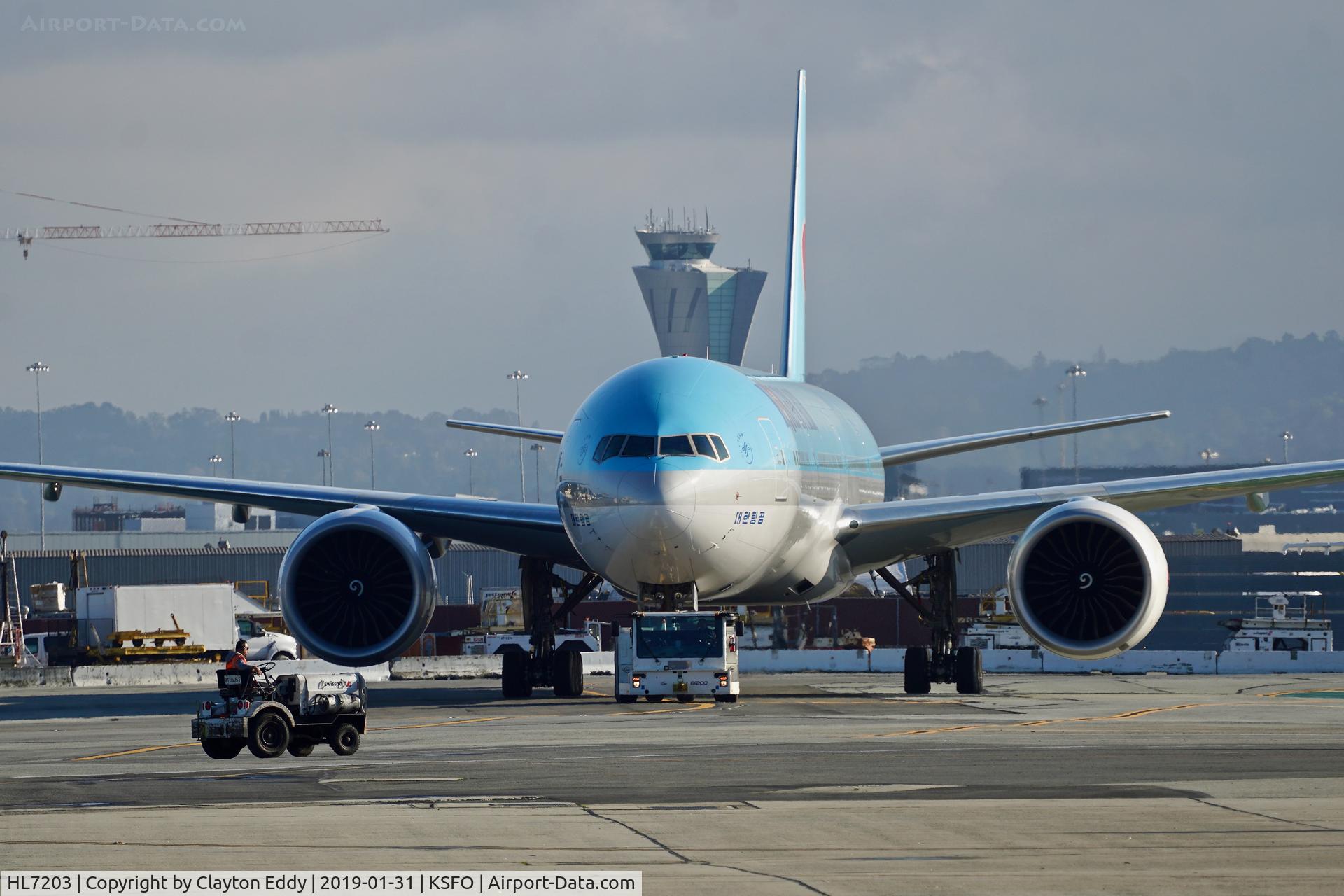 HL7203, 2018 Boeing 777-3B5/ER C/N 60378, SFO 2019.