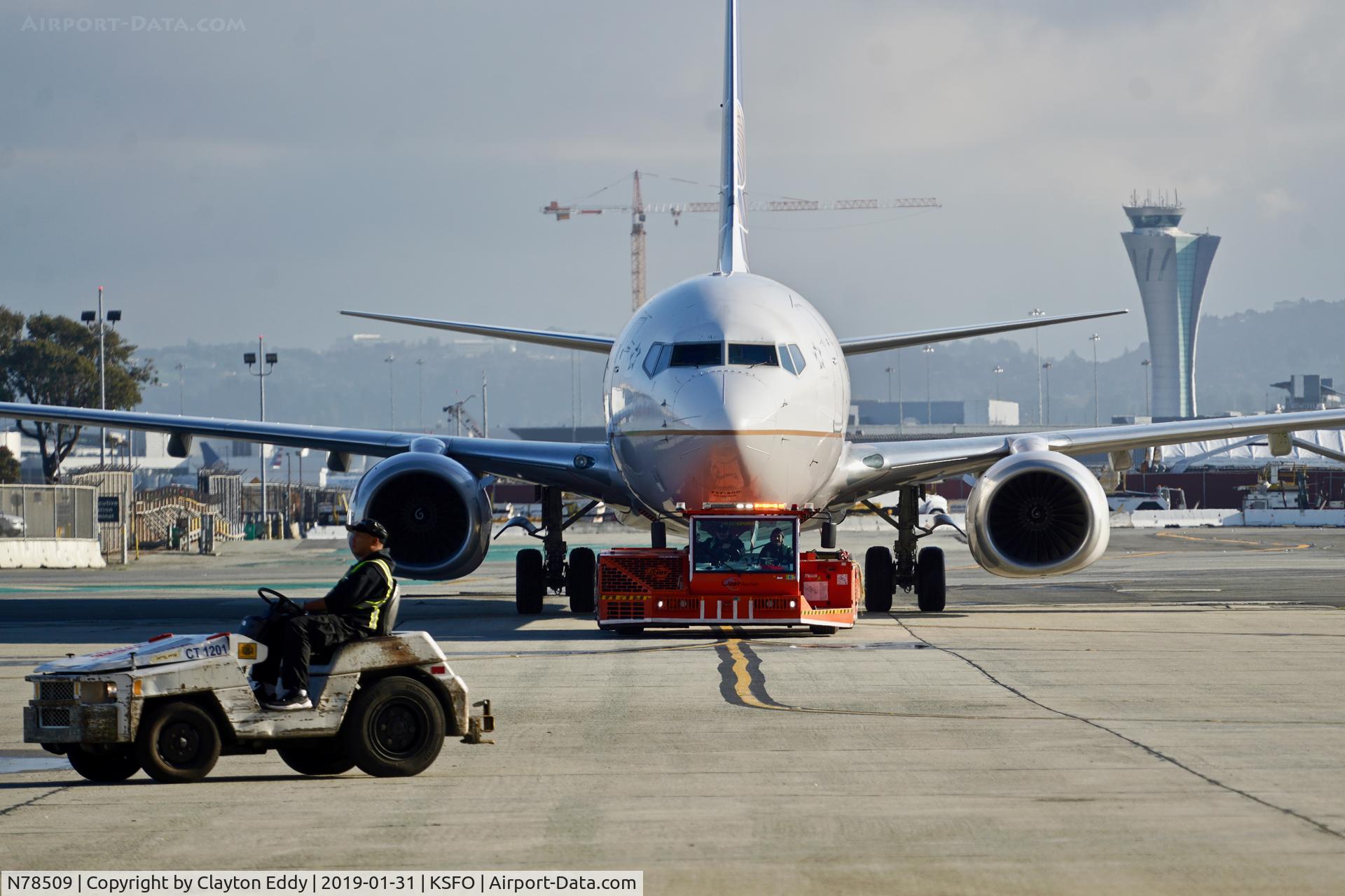 N78509, 2008 Boeing 737-824 C/N 31638, SFO 2019.