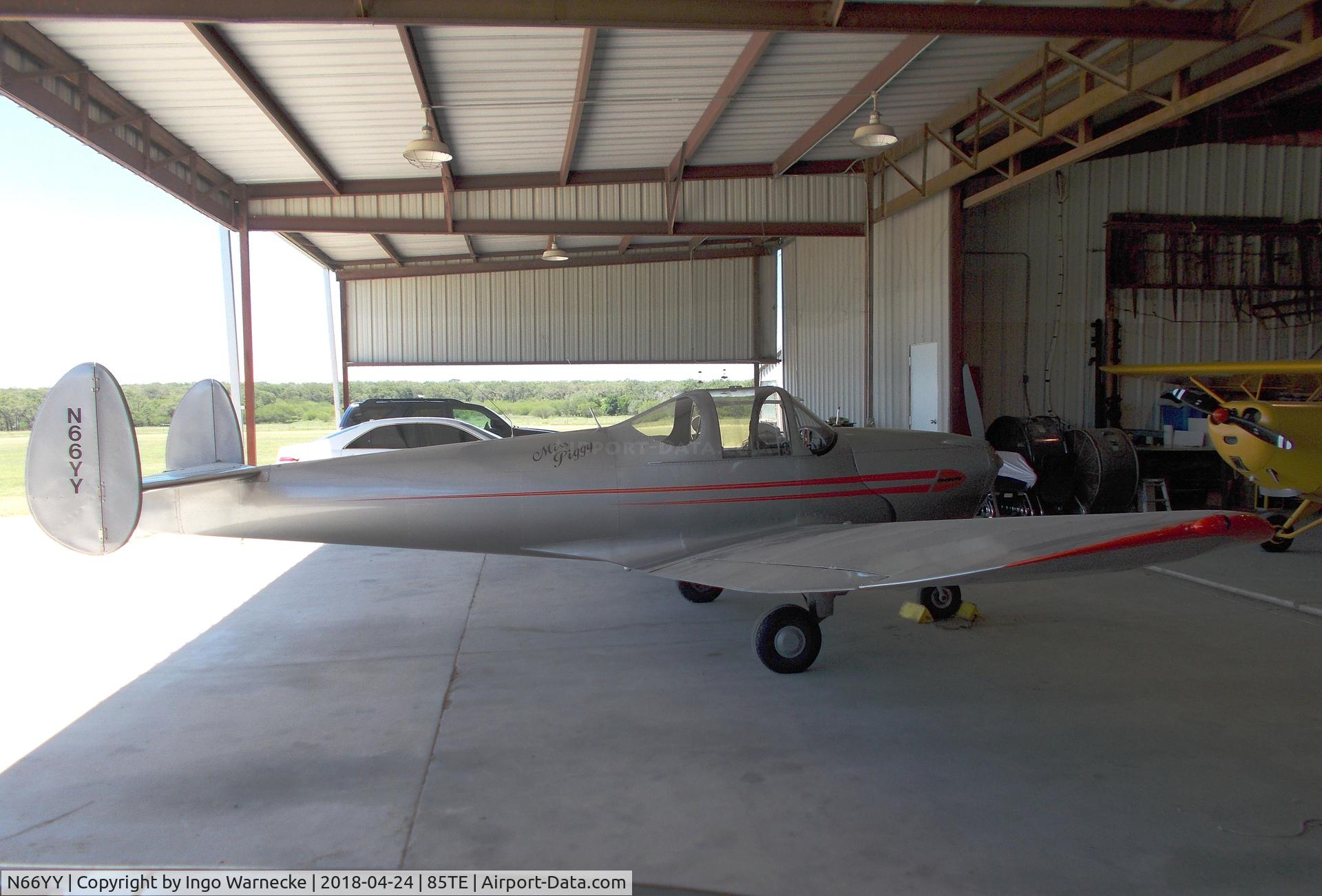 N66YY, 1946 Erco 415C Ercoupe C/N 1643, Ercoupe 415-C at the Pioneer Flight Museum, Kingsbury TX