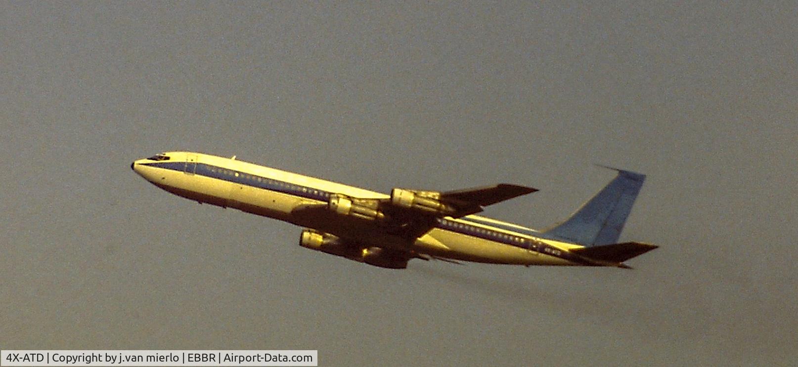 4X-ATD, 1966 Boeing 707-331B C/N 18985, Taking off 25r EBBr