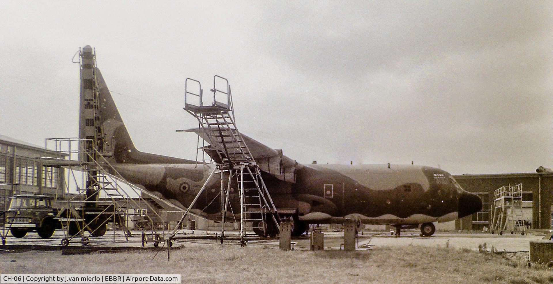 CH-06, 1972 Lockheed C-130H Hercules C/N 382-4473, SABENA  maintenance