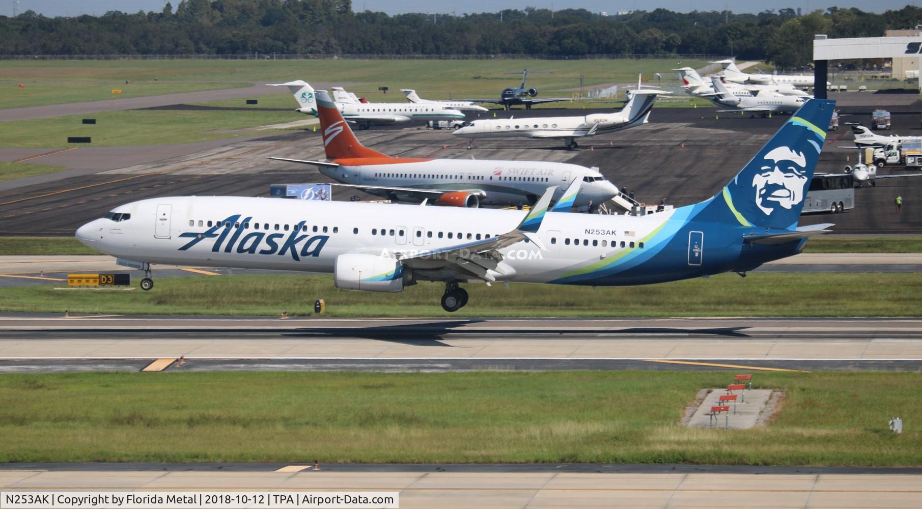 N253AK, 2016 Boeing 737-990/ER C/N 36348, Alaska