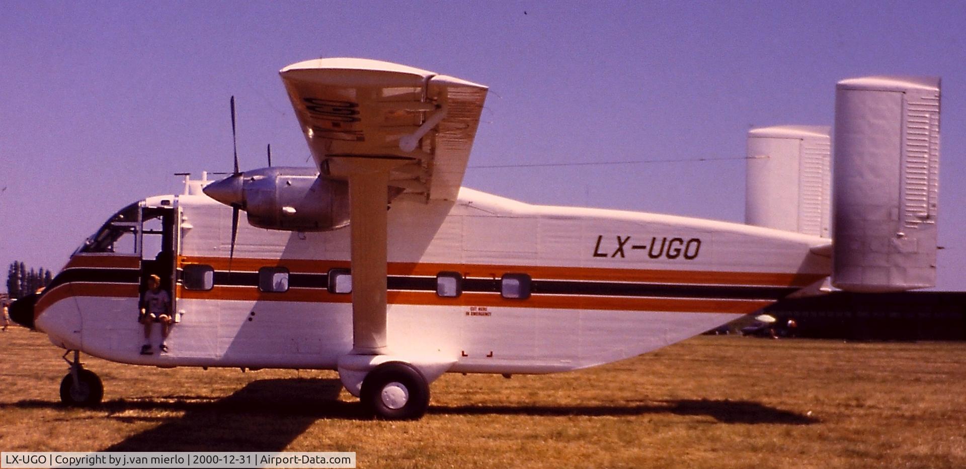 LX-UGO, 1975 Short SC-7 Skyvan 3M-400 C/N SH.1945, Moorsele para club